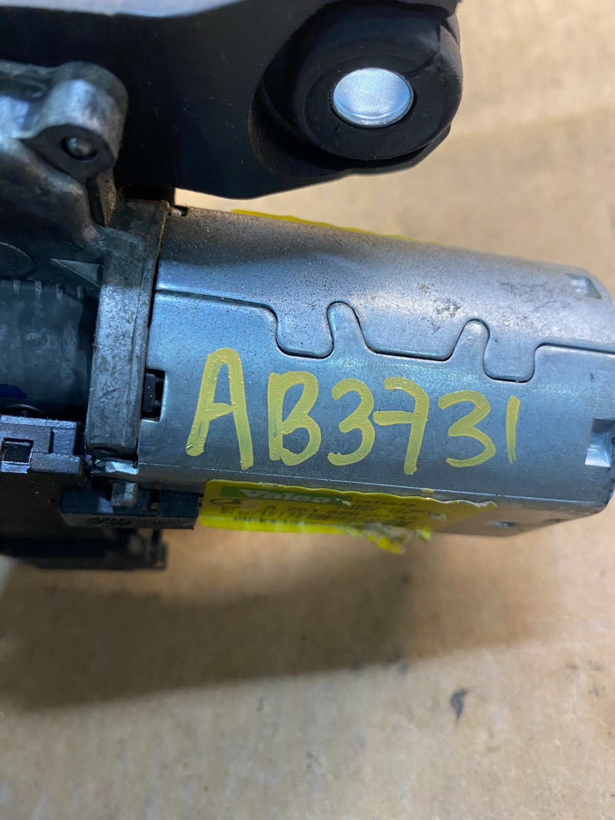 2006-2013 Mercedes GL450 ML500 R550 Rear Glass Windshield Wiper Motor AB3731 DG7