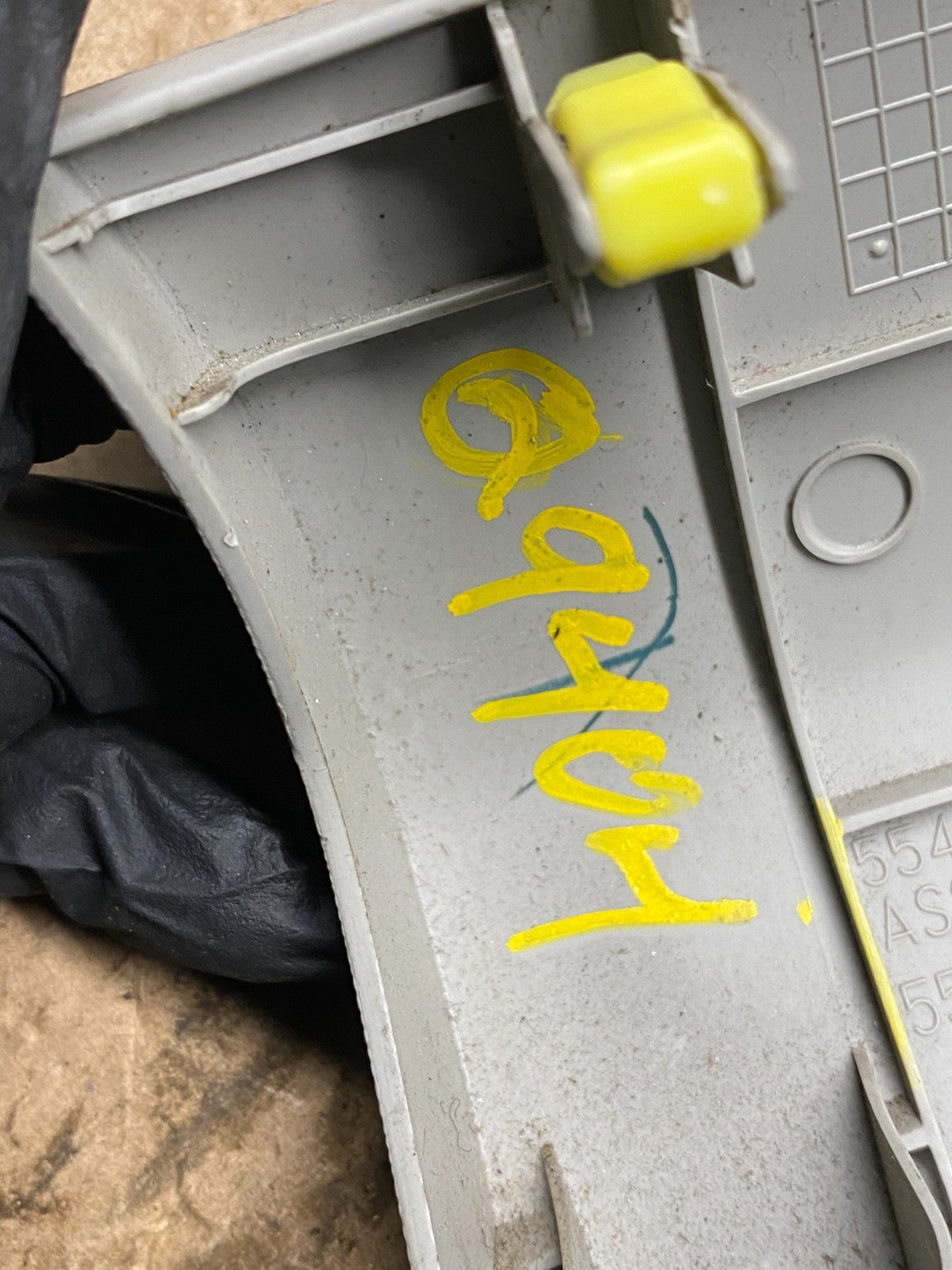 2011 to 2014 Toyota Sienna Upper Left Dash Control Panel Cover Switch Q9404 DG7