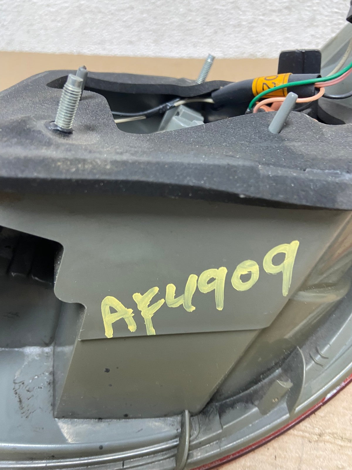2007 to 2010 Hyundai Elantra Sedan Left Driver Side Tail Light AF4909 LK5