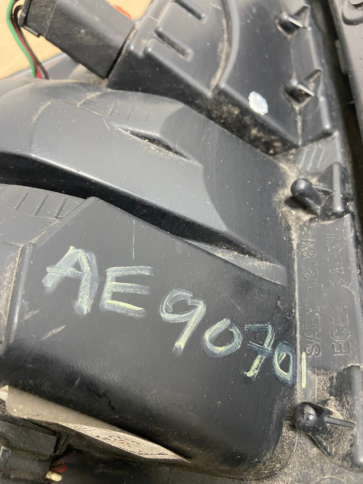 2014 - 2017 Jeep Compass Right Passenger Side Tail Light AE9070 LK6