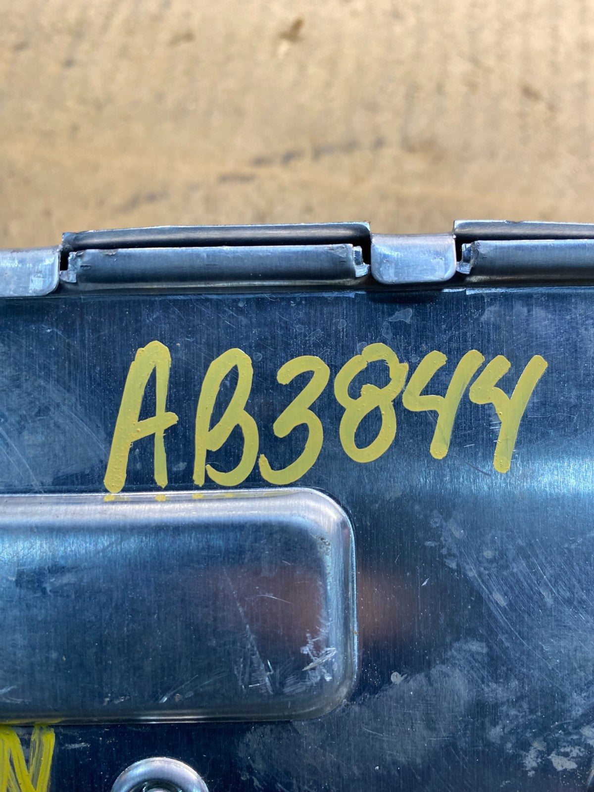 2004 - 2006 Mercedes S430 S500 Suspension Control Unit 220 545 38 32 AB3844 DG3
