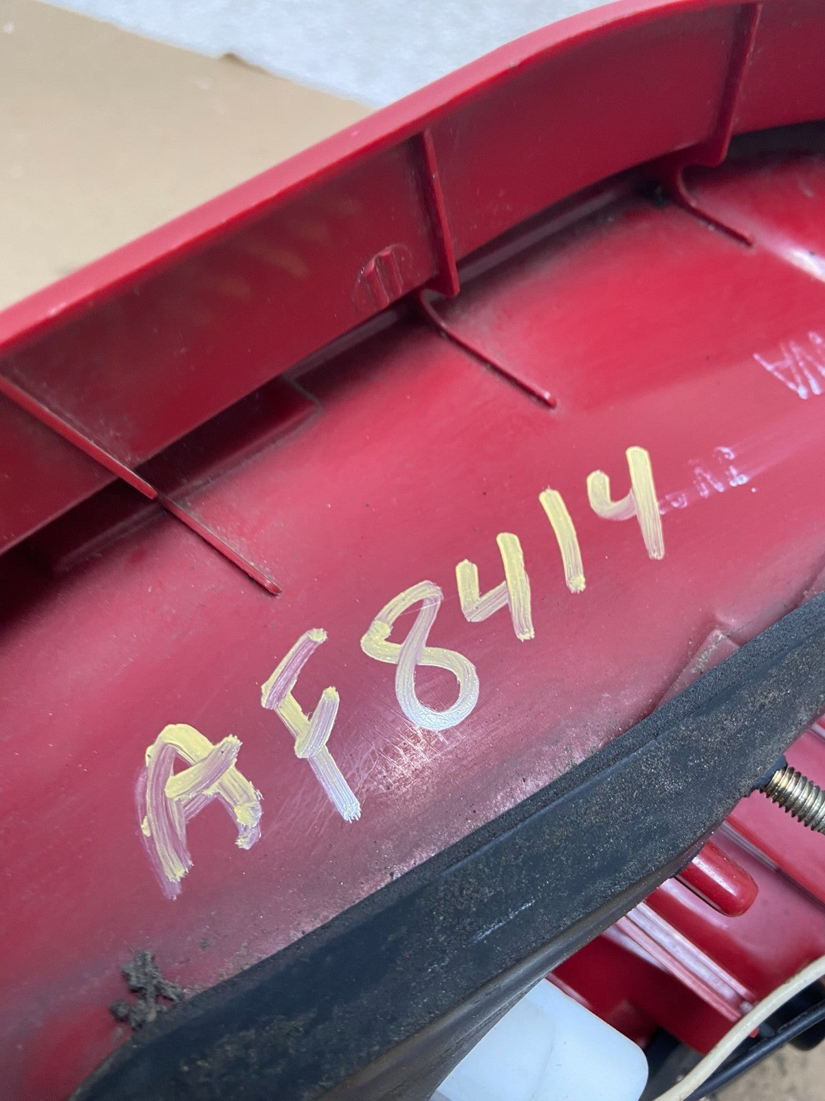 2004 to 2008 Suzuki Forenza Left Driver LH Side Tail Light AF8414 DW8
