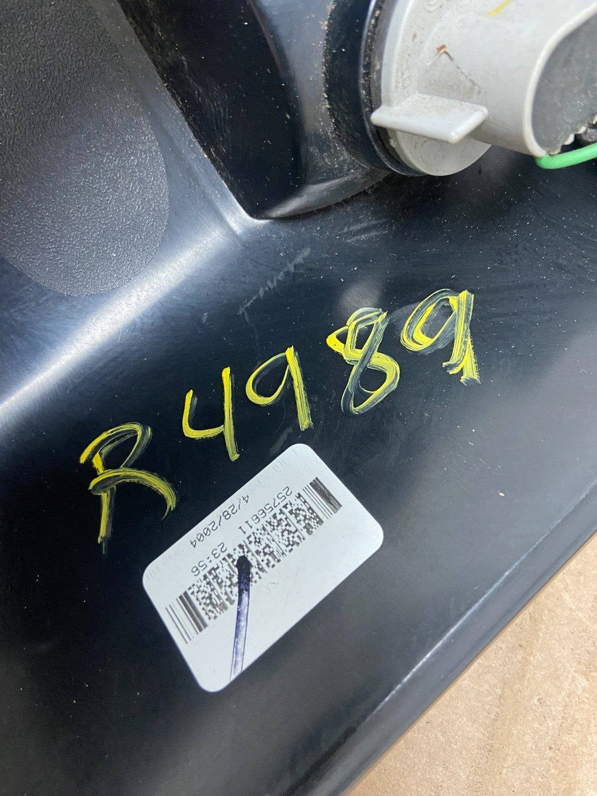 2003 to 2017 Chevrolet Express 1500 Left Driver Side Tail Light Oem R4989 DW6