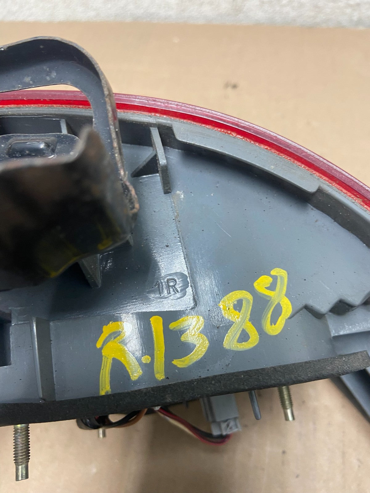 2005 Honda Accord Right Passenger Side Rh Tail Light Oem R1388 DW6