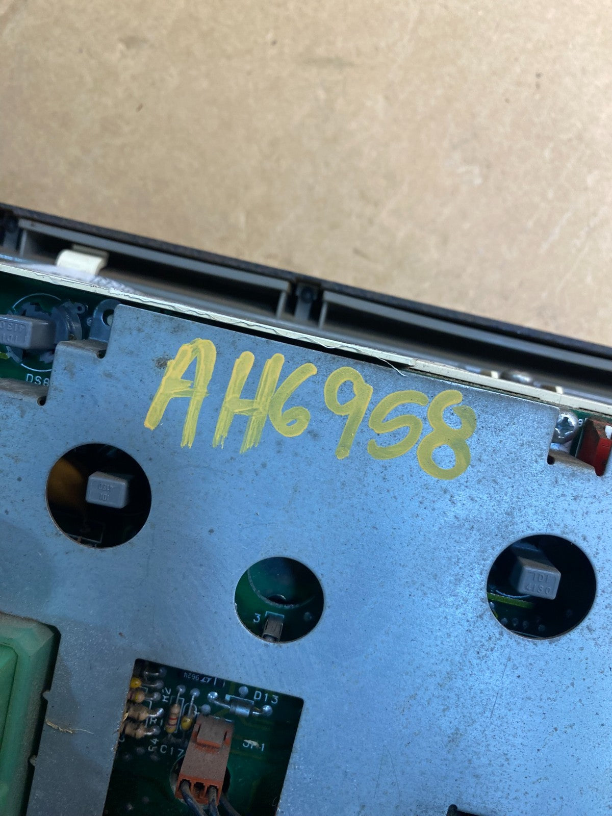 International Cluster Speedometer 689996c93 AH6958 PS7
