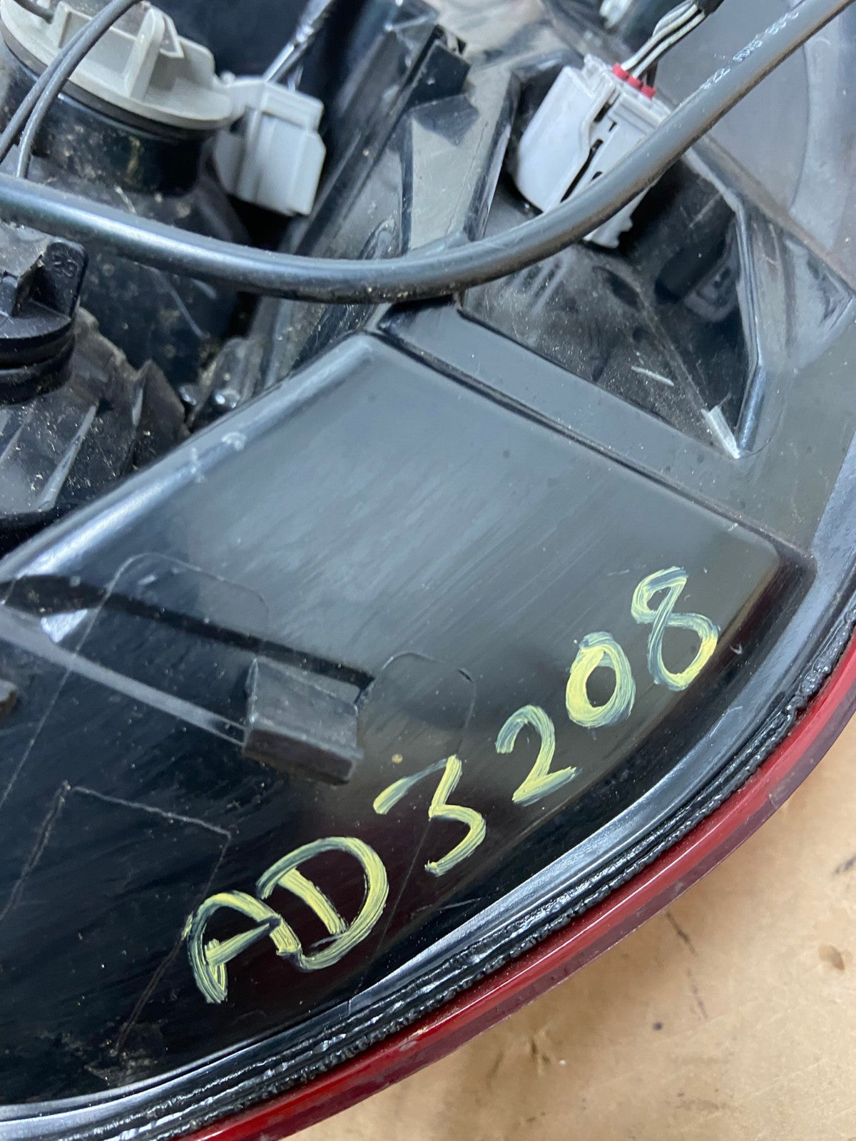 2020 2021 2022 2023 Ford Explorer Left Driver Lh Side Tail light AD3208 LK7