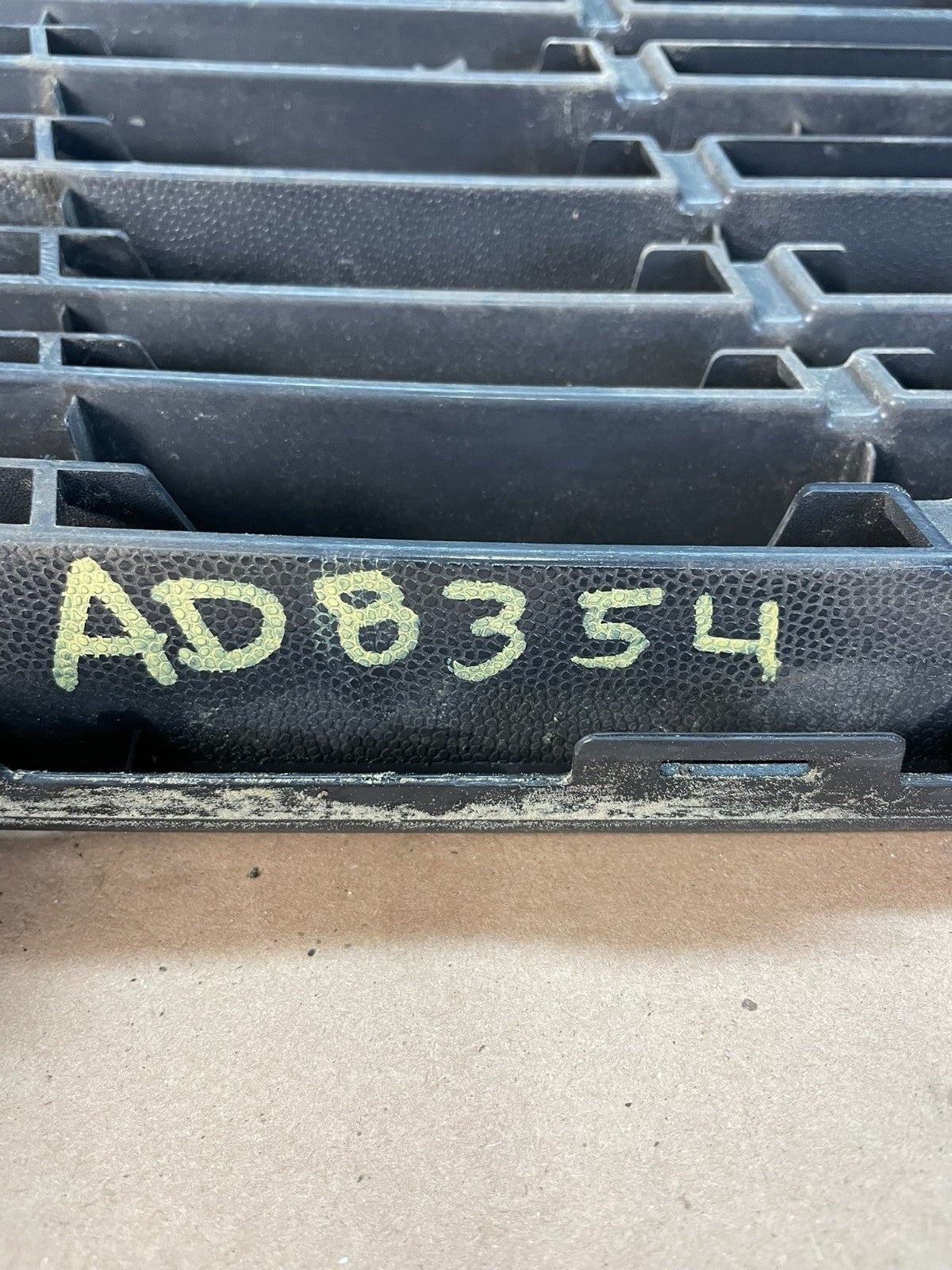 2015 to 2019 Ford Transit Front Upper Grill Grille ad8354 DG5