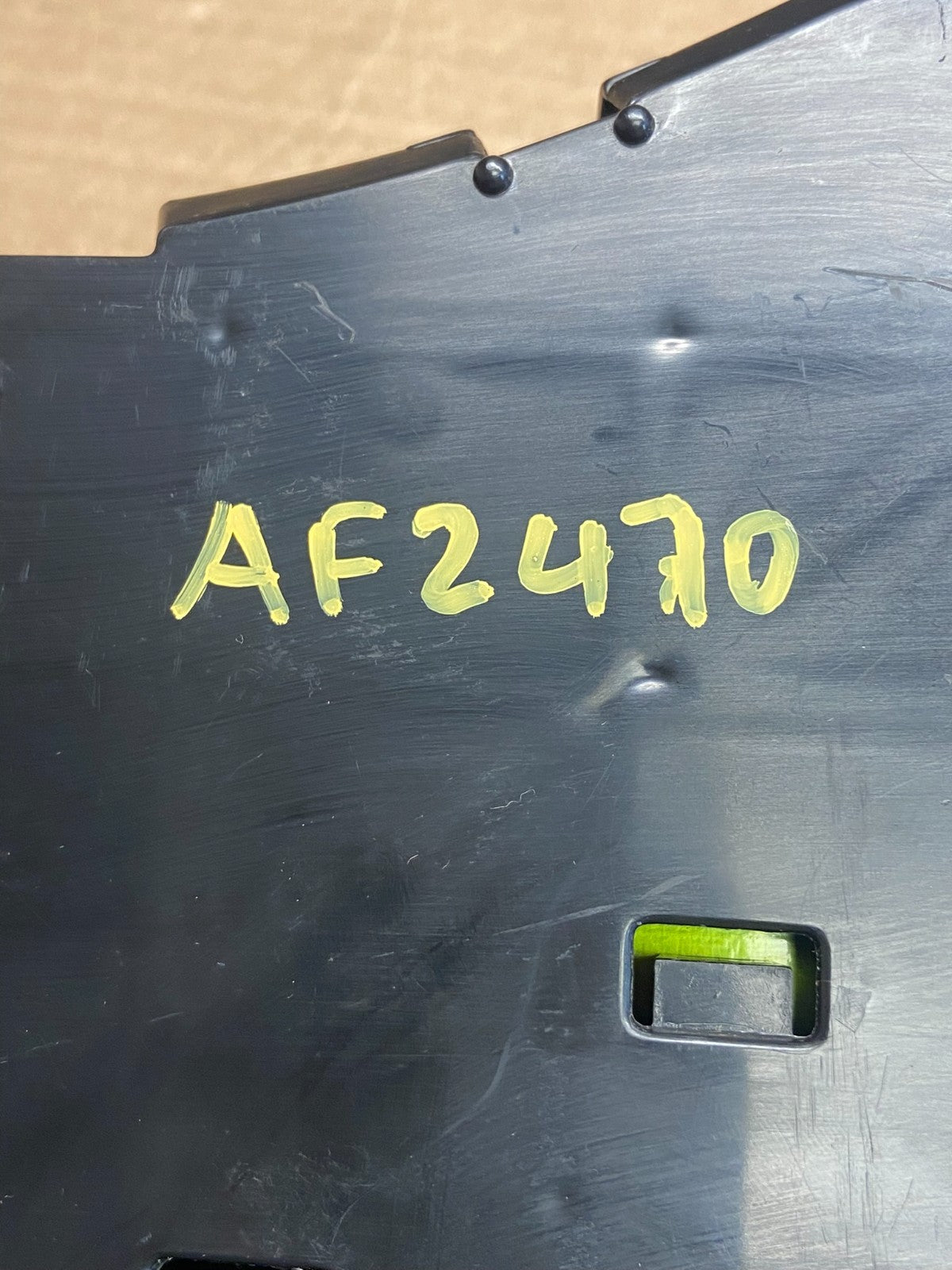 2003 to 2006 Chevrolet Silverado Speedometer Instrument Cluster AF2470 DG7