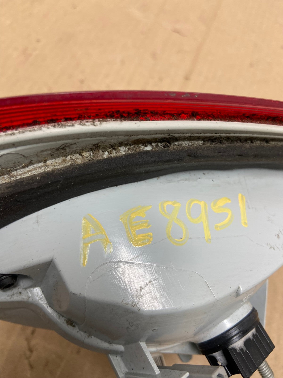 2015 - 2018 Ford Focus Sedan Left Driver LH Inner Tail Light AE8951 LK7