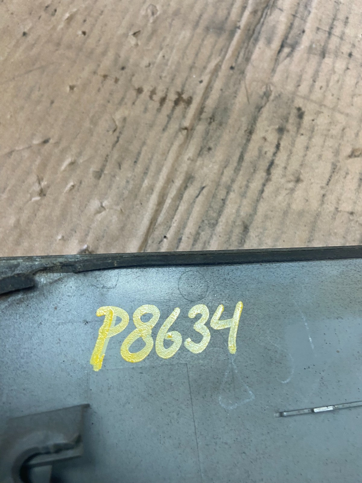 2007-2014 Mazda CX-9 Trunk Lid Garnish Panel Molding Trim Backup Camera P8634 DG14