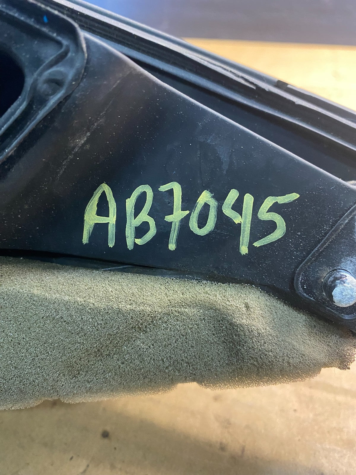 2007 to 2011 Volvo S80 Right Passenger RH Side View Door Mirror OEM AB7045 DW12