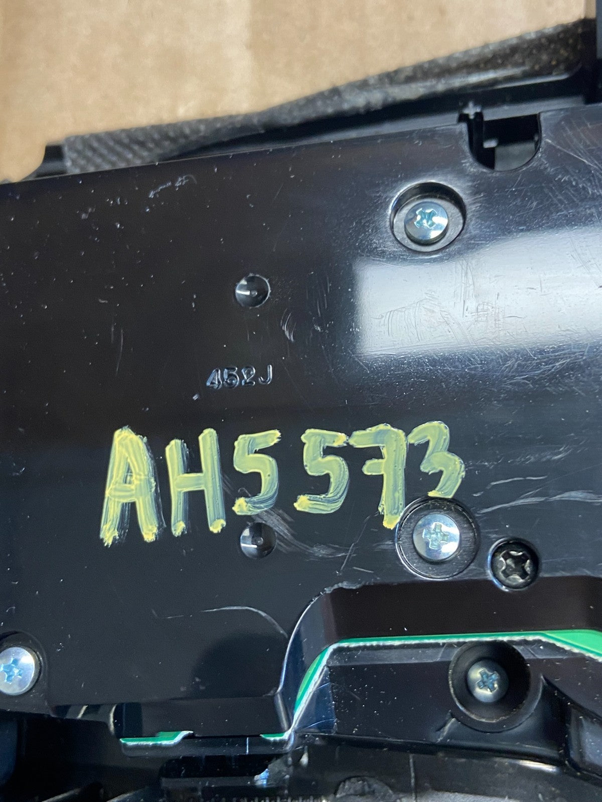 2013 to 2015 Nissan Pathfinder Information Display Control AH5573 DW5