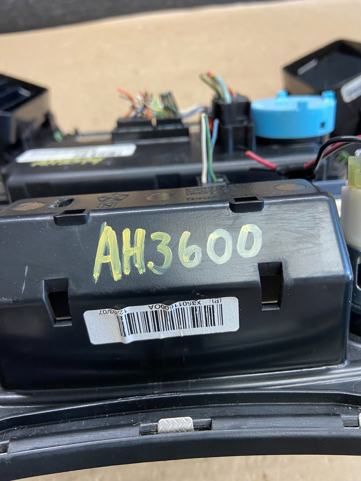 2008 to 2010 Jeep Grand Cherokee Center A/C Heater Climate Control AH3600 DG6