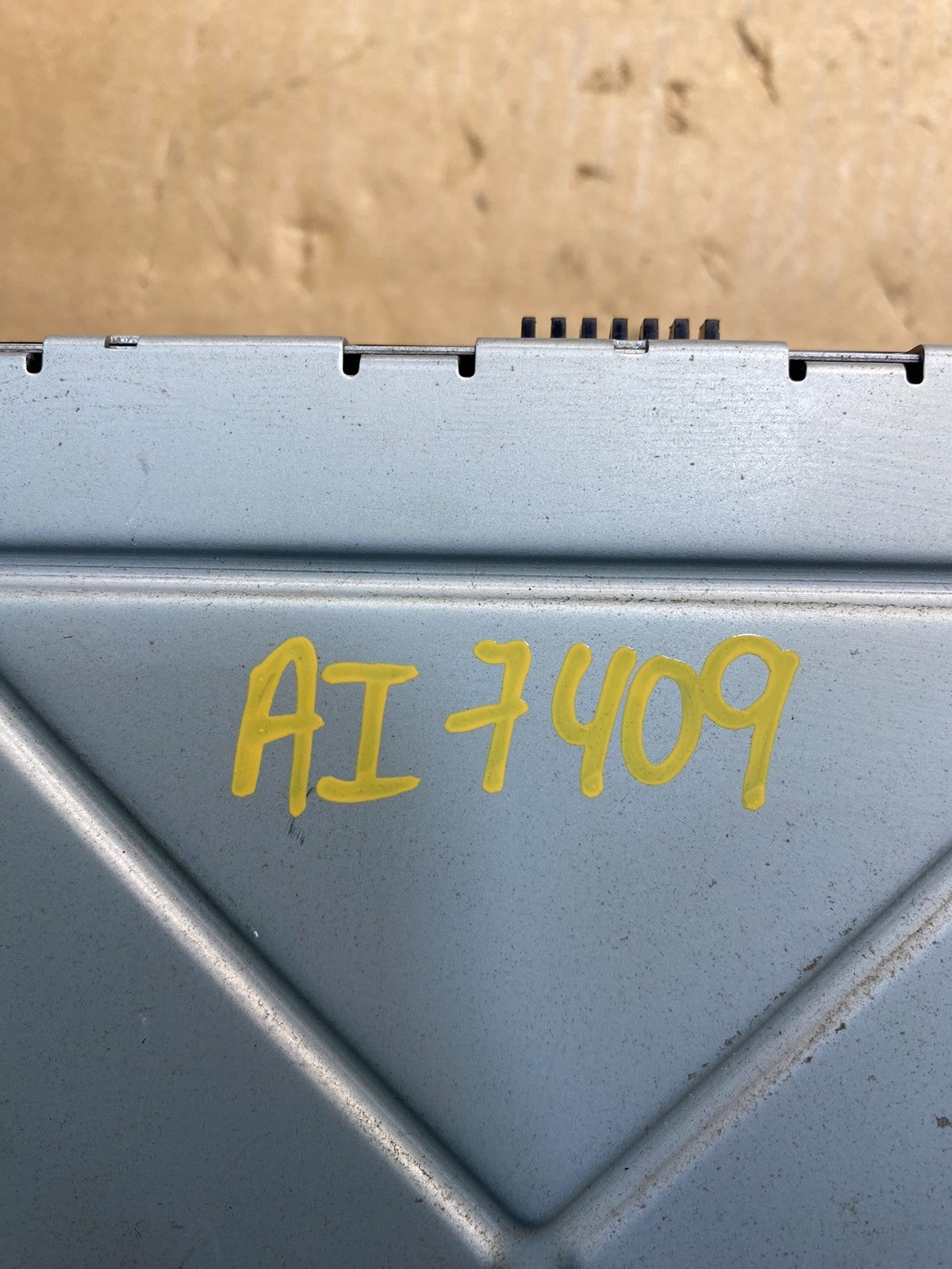 2010 2011 2012 Ford Fusion Radio Cd Receiver Mechanism be5t-19c157-aa AI7409 DG7