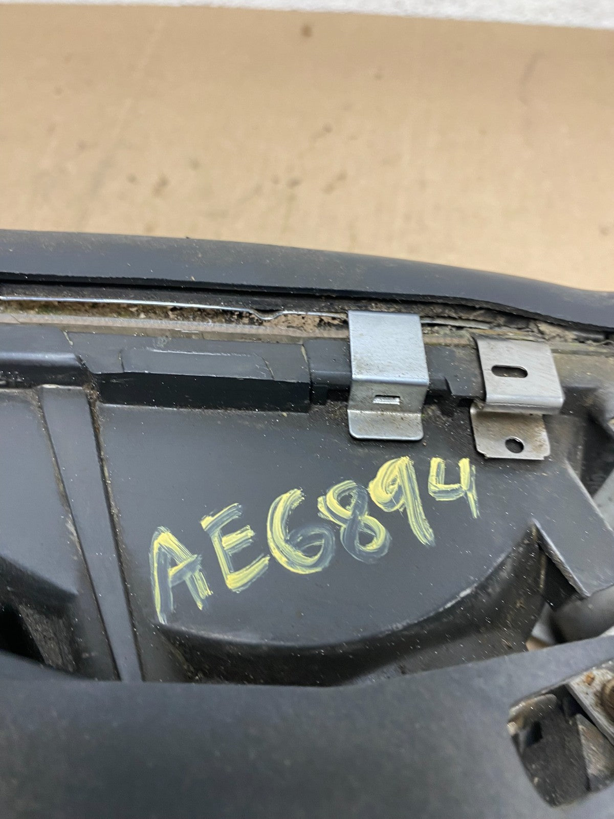 1994 1995 1996 Cadillac Deville Right Passenger Halogen Headlight AE6894 DW8