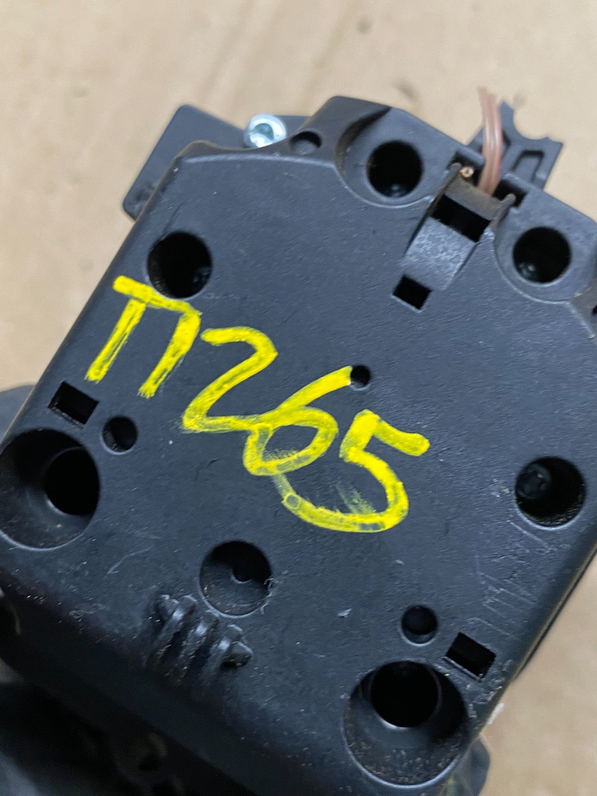 2012-2015 Mercedes E350 C300 C250 Controller Knob Multi Switch t1265 DG6