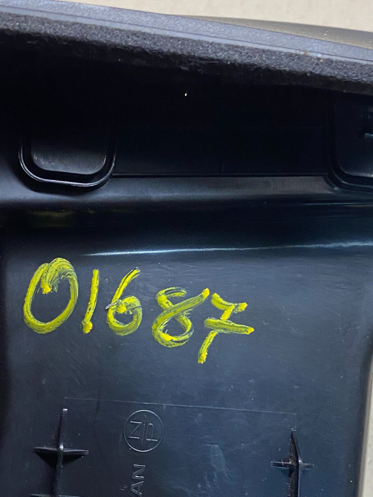2011 to 2017 Nissan Quest Center Radio Trim Dash Panel Bezel Oem O1687 DG7