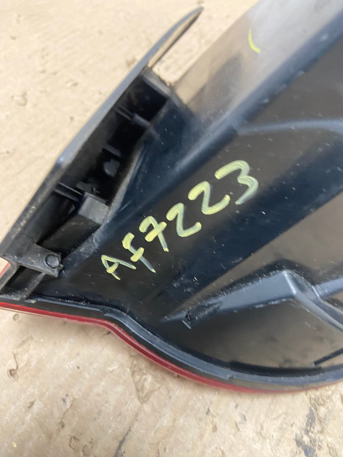 2008 2009 2010 Volkswagen Jetta Left LH Side Tail Light AF7223 LK6