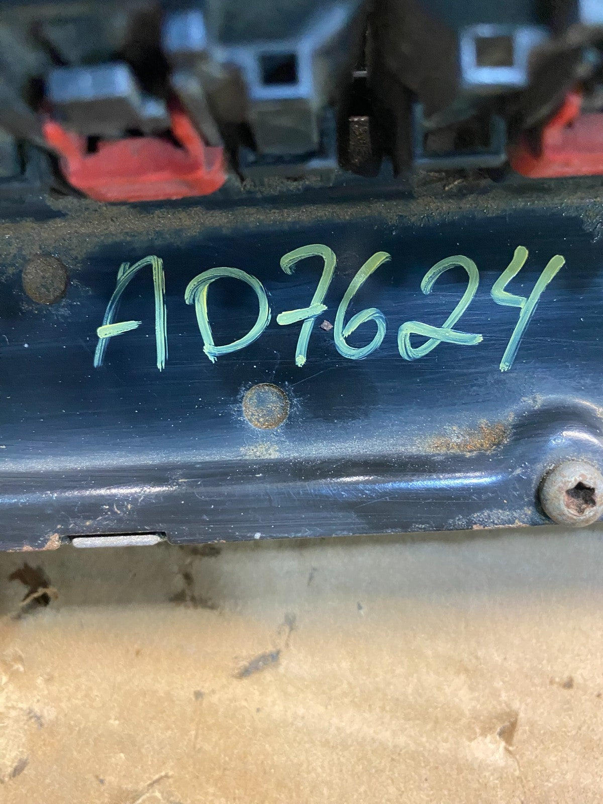 2005 Dodge Durango 4.7 Engine Contol Module Computer ECM ECU AD7624 DG3