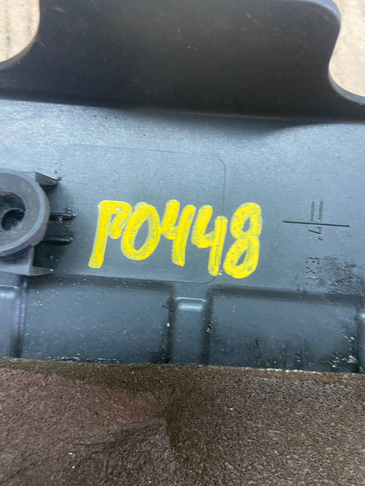 2005 to 2006 Chevrolet Malibu 3.5L Engine Cover Plastic Motor Shield P0448 DG10