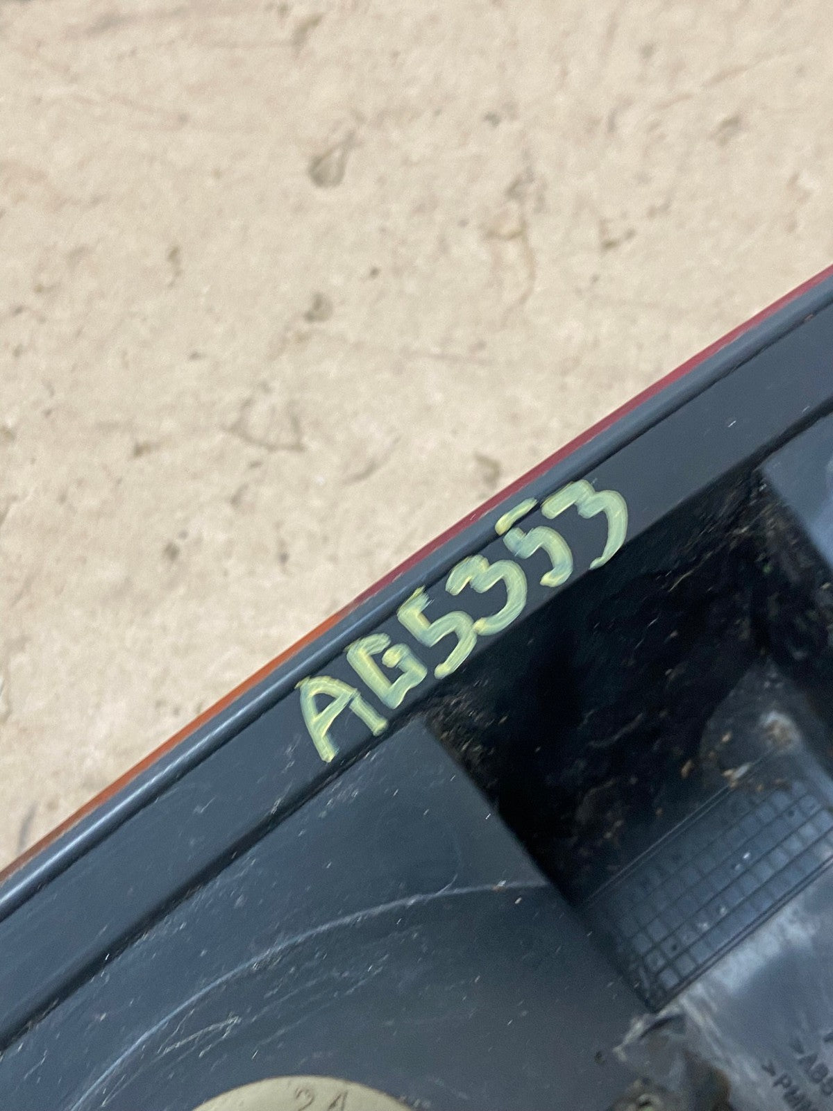 1997 to 2001 Jeep Cherokee Right Passenger Side Tail Light AG5353 LK6
