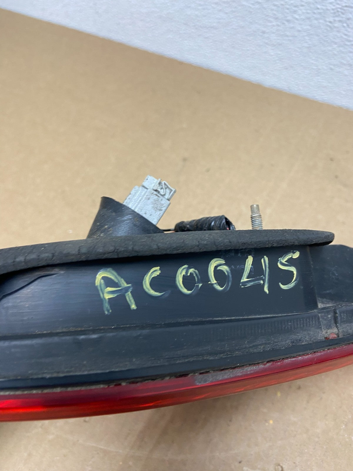 1998 to 2000 Honda Accord Left Driver LH Side Inner Tail Light OEM AC0045 DW6
