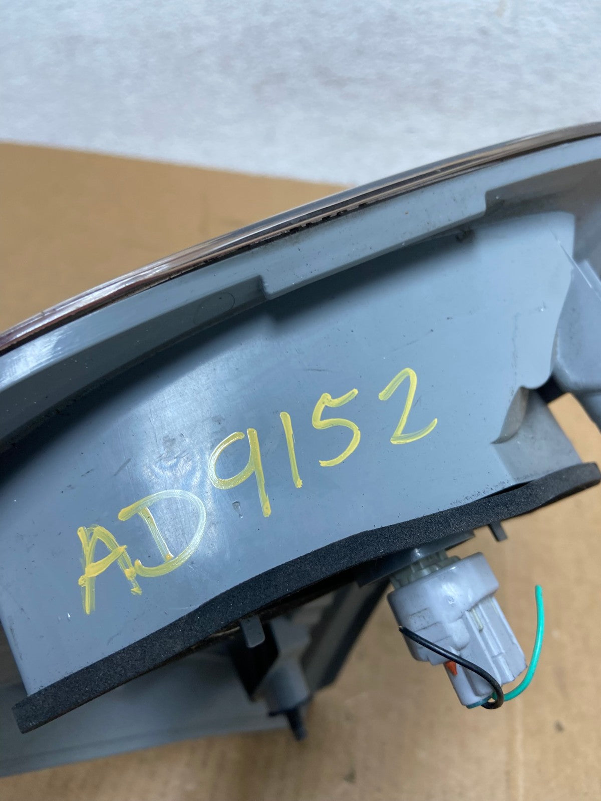 2013 to 2016 Nissan Pathfinder Left Driver Inner Tail light AD9152 LK6