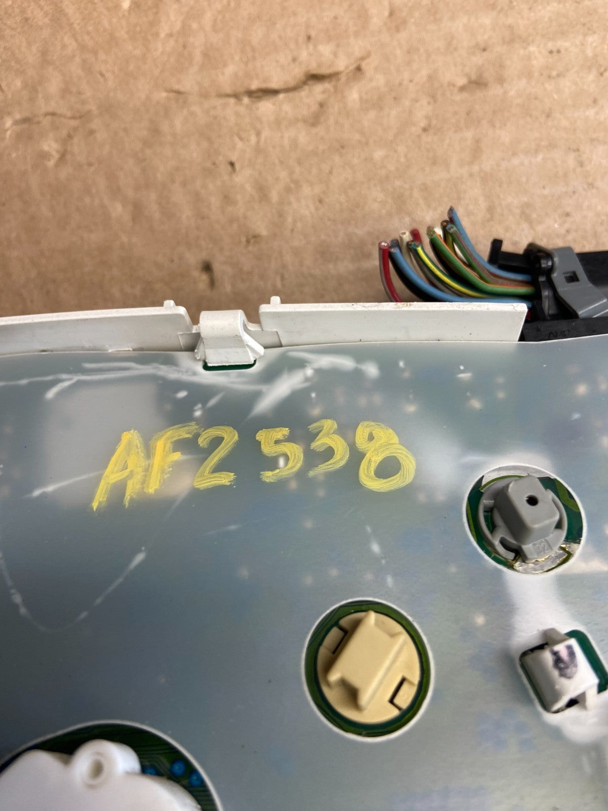 2006 Ford E350 Gauge Speedometer Cluster AF2538 DG7