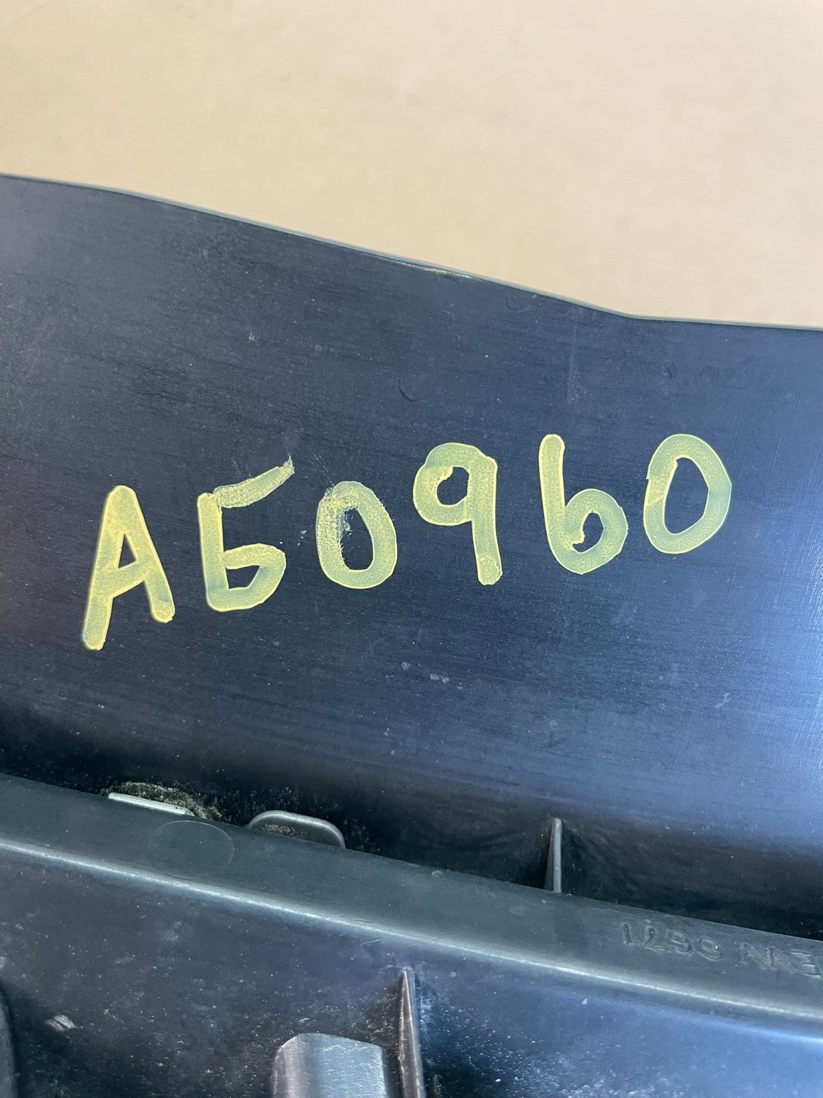 2005 2006 Nissan Altima Front Upper Grill Grille AG0960 DG5
