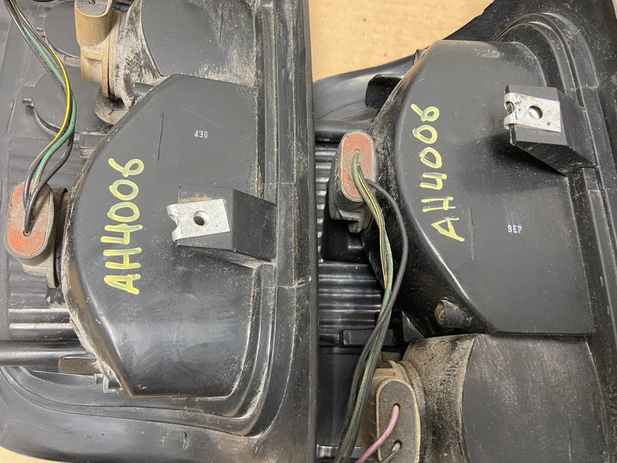 1994 to 2001 Dodge Ram 1500 Left+Right Black Tail Lights ah4006 DG9