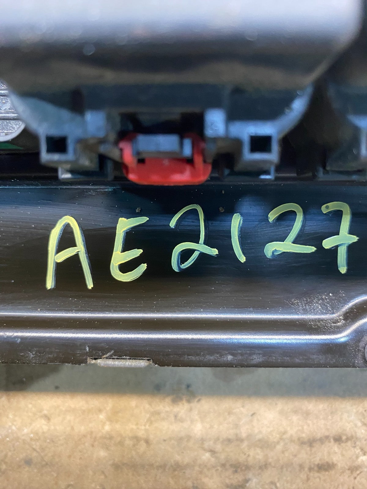 2008 Jeep Grand Cherokee Commander 3.7 Engine Computer ECU p05187305af AE2127 DW3