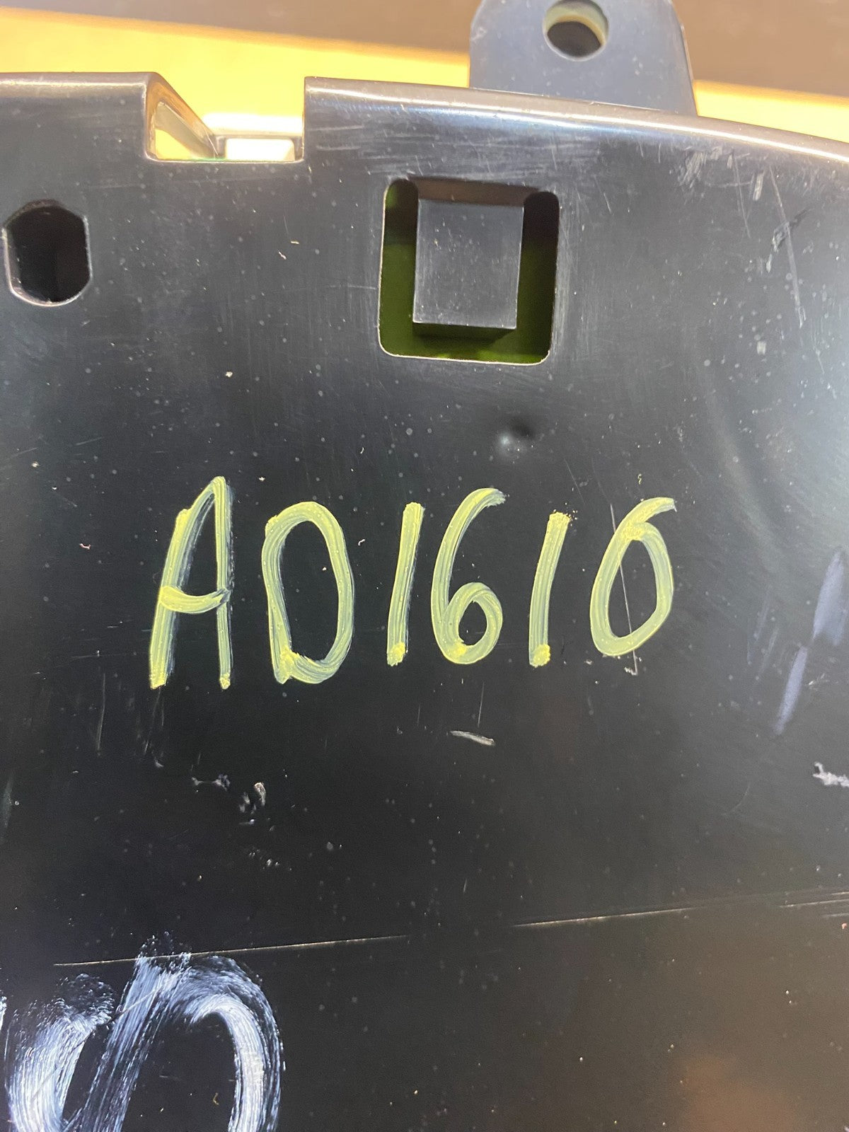 2002 to 2004 GMC Envoy Speedometer Cluster Gauge AD1610 DG6