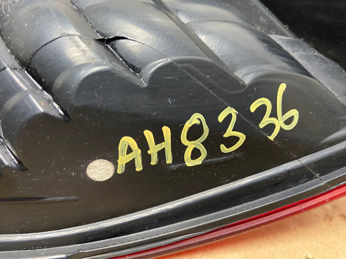 2011 2012 2013 2014 Ford Edge Right Passenger RH Side Tail light AH8336 LK6