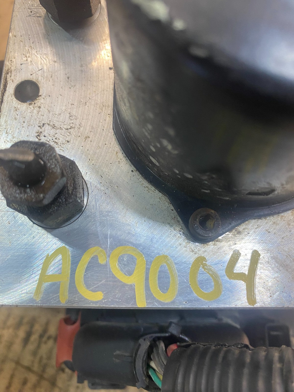 Wabco ABS Hydraulic ABS Pump With Module P/N 4784070720 ac9004 DG7