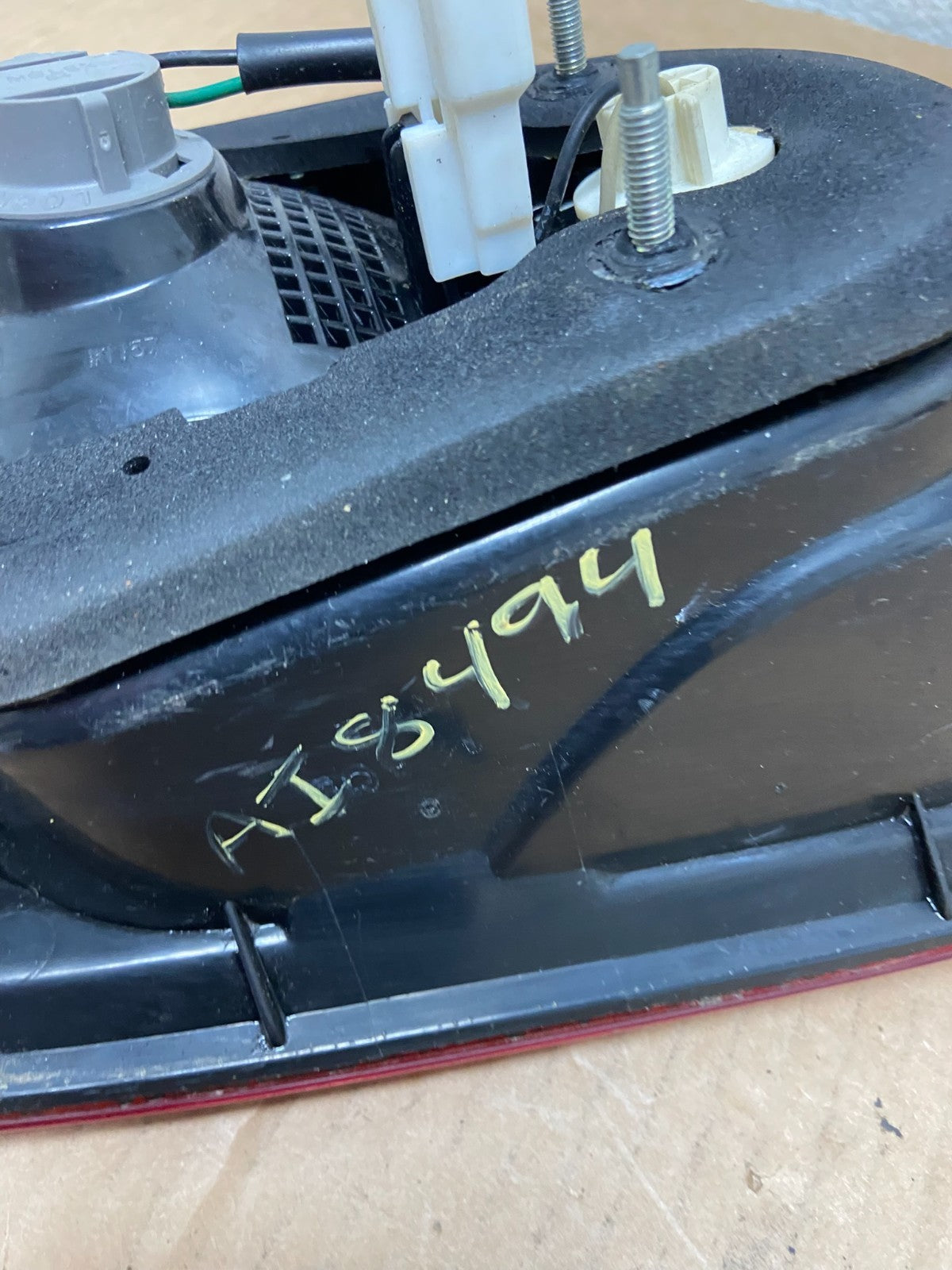 2010 2011 2012 Hyundai Santa Fe Right Passenger Tail Light Inner AI8494 LK6