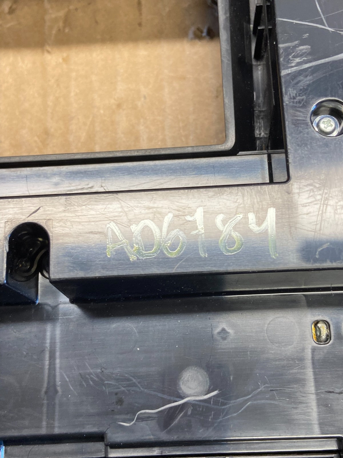 2019 Ford Explorer Radio Climate Control Trim Bezel Panel ad6784 DG6