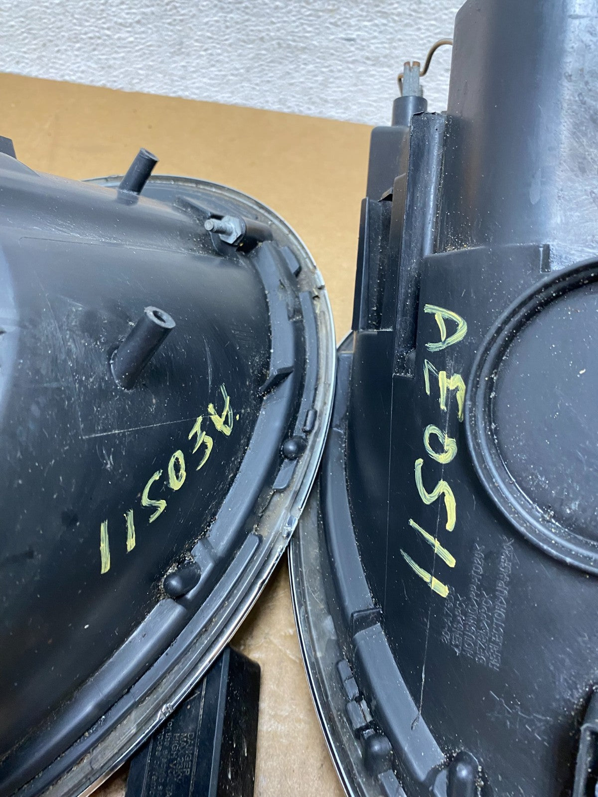 2005 to 2008 Mini Cooper Left+Right Set Side Headlights Halogen AE0511 DG13