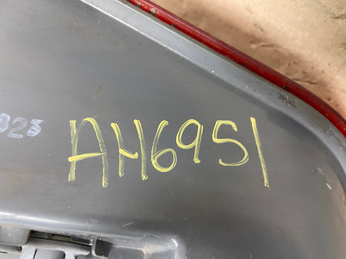 2011 2012 2013 2014 Chevrolet Cruze Right Passinger RH Side Tail Light AH6951 LK7