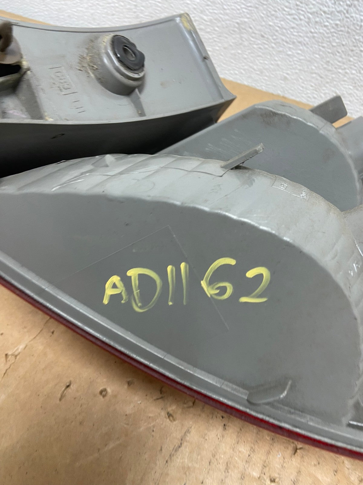 2008 to 2015 Nissan Rogue Left Driver Lh Side Tail Light AD1162 LK6
