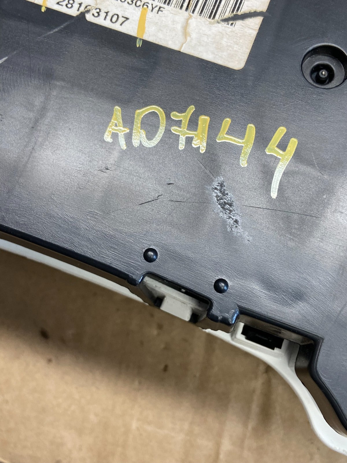2007 to 2013 Chevrolet Silverado Suburban Cluster Gauge Speedometer OE AD7144 DG7