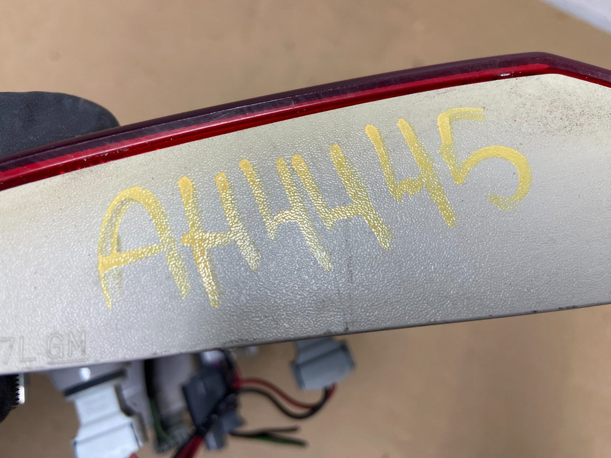 2010 - 2017 GMC Terrain Tail Light Inner Right Passenger Rh AH4445 DW7