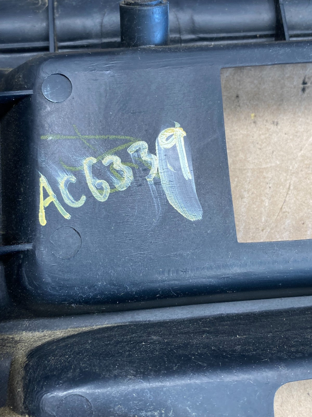 1980 to 1991 Ford Econoline Air Vent Van Dash Ac Heater Bezel ac6339 DG7