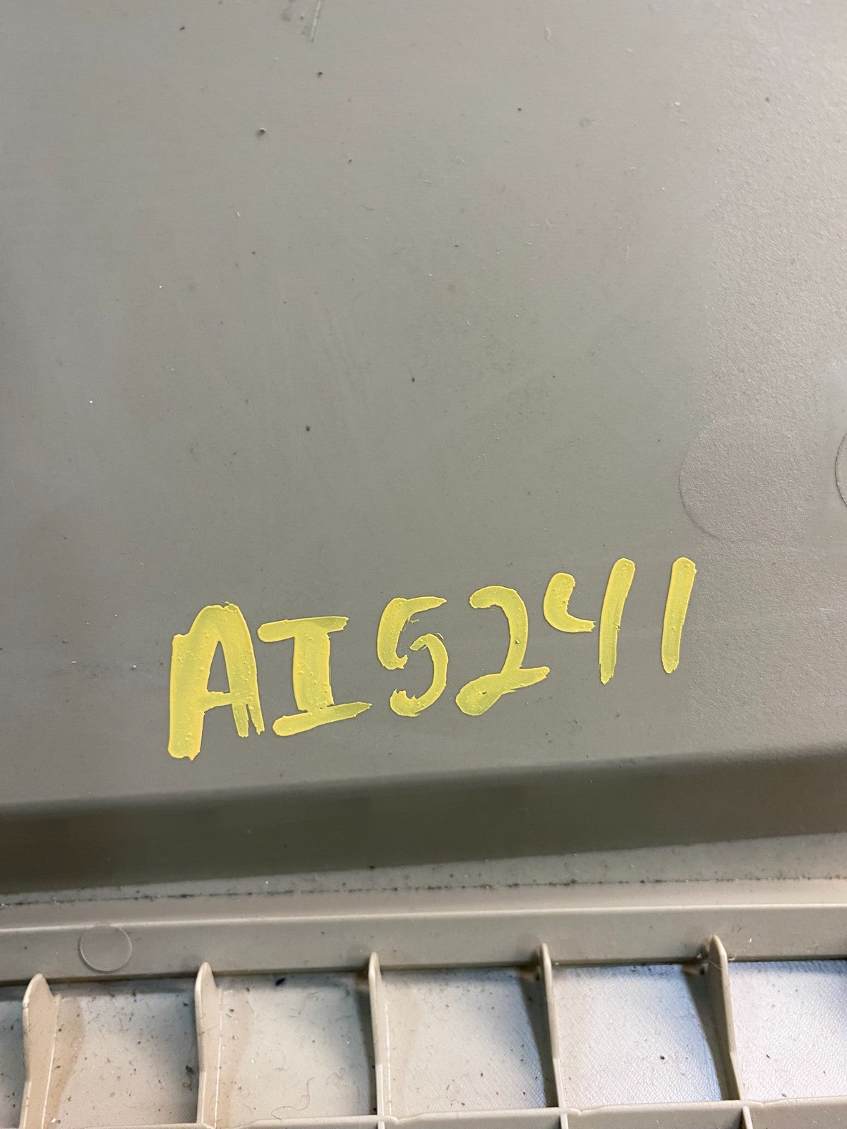 2013-2020 Nissan Pathfinder Front Right Passenger Storage Glove Box AI5241 DG6