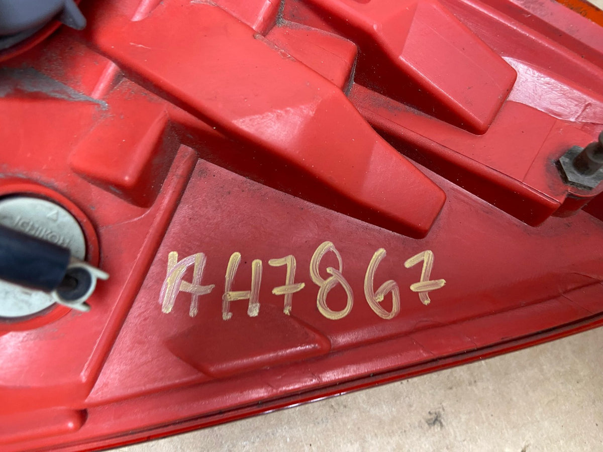 2009 2010 Nissan Murano Left Driver Lh Side Tail Light AH7867 LK6
