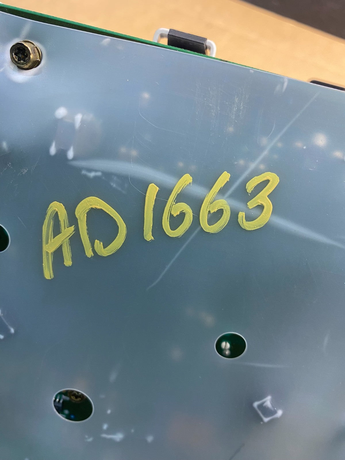2004 2005 Ford Explorer Speedometer Cluster Gauge ad1663 DG8
