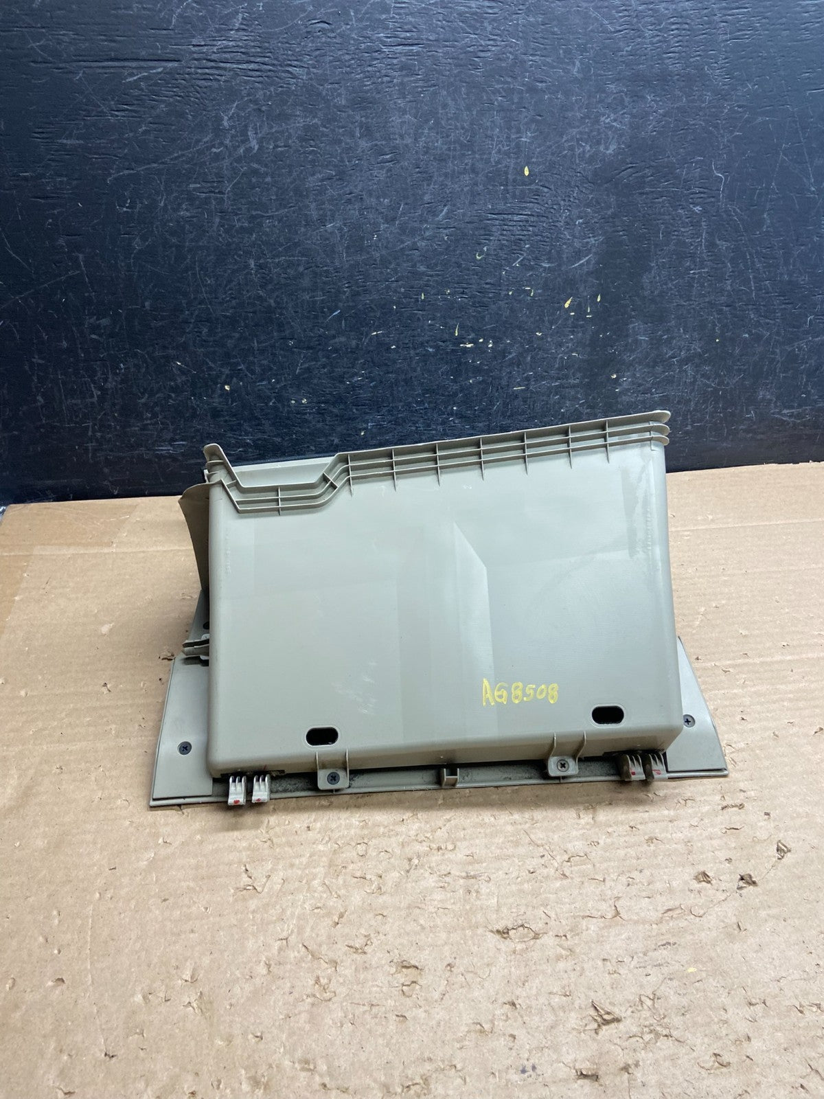 2004-2009 Toyota Prius Front Right Passenger Storage Glove Box AG8508 DG4
