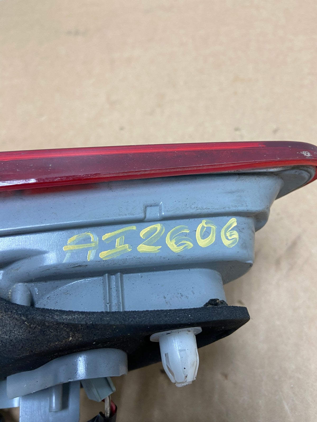 2010 - 2011 Toyota Camry Left Driver LH Side Inner Tail Light AI2606 LK6