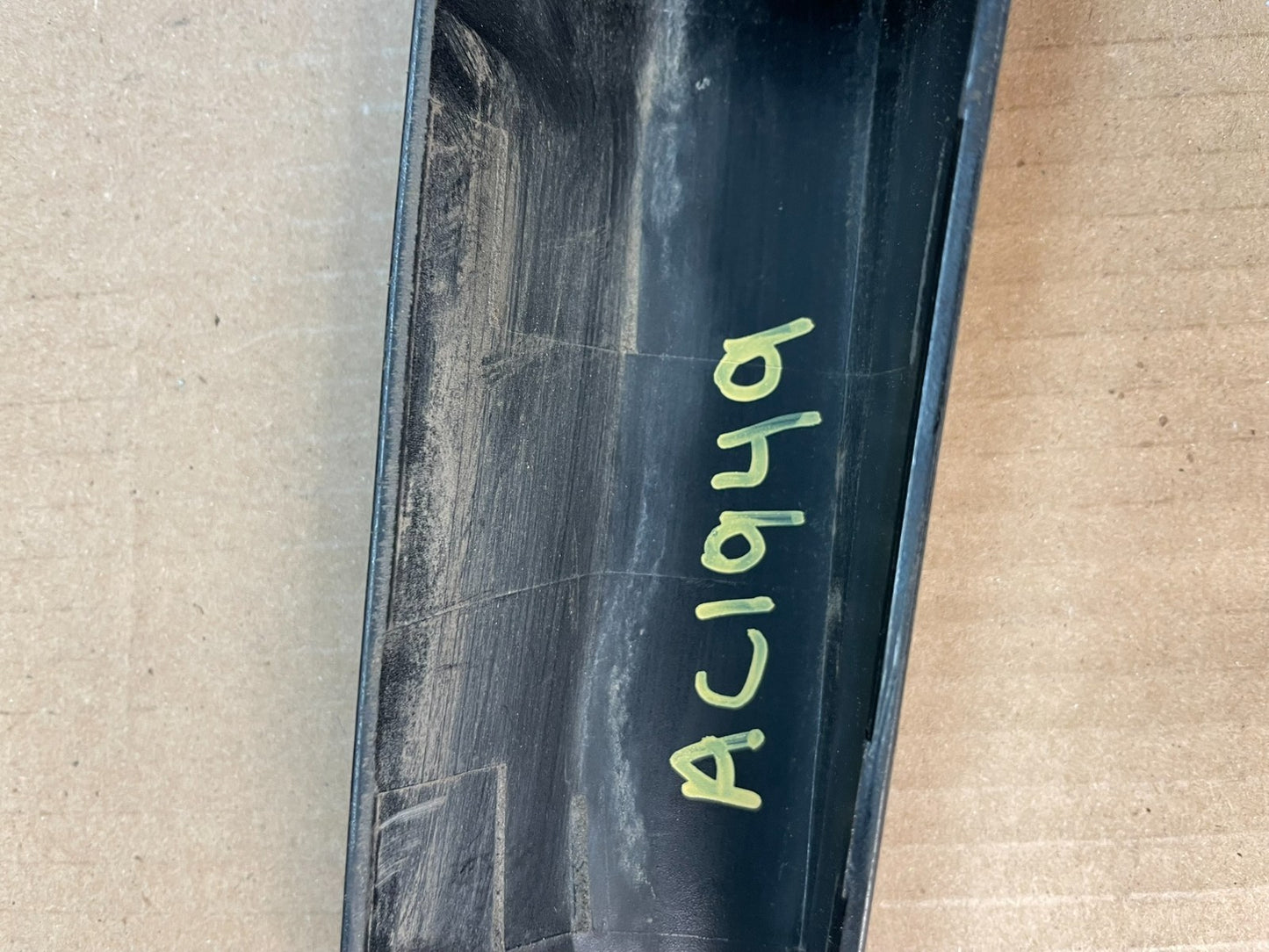 2007 to 2014 Cadillac Escalade Rear Liftgate Trunk Panel OEM AC1949 DG8