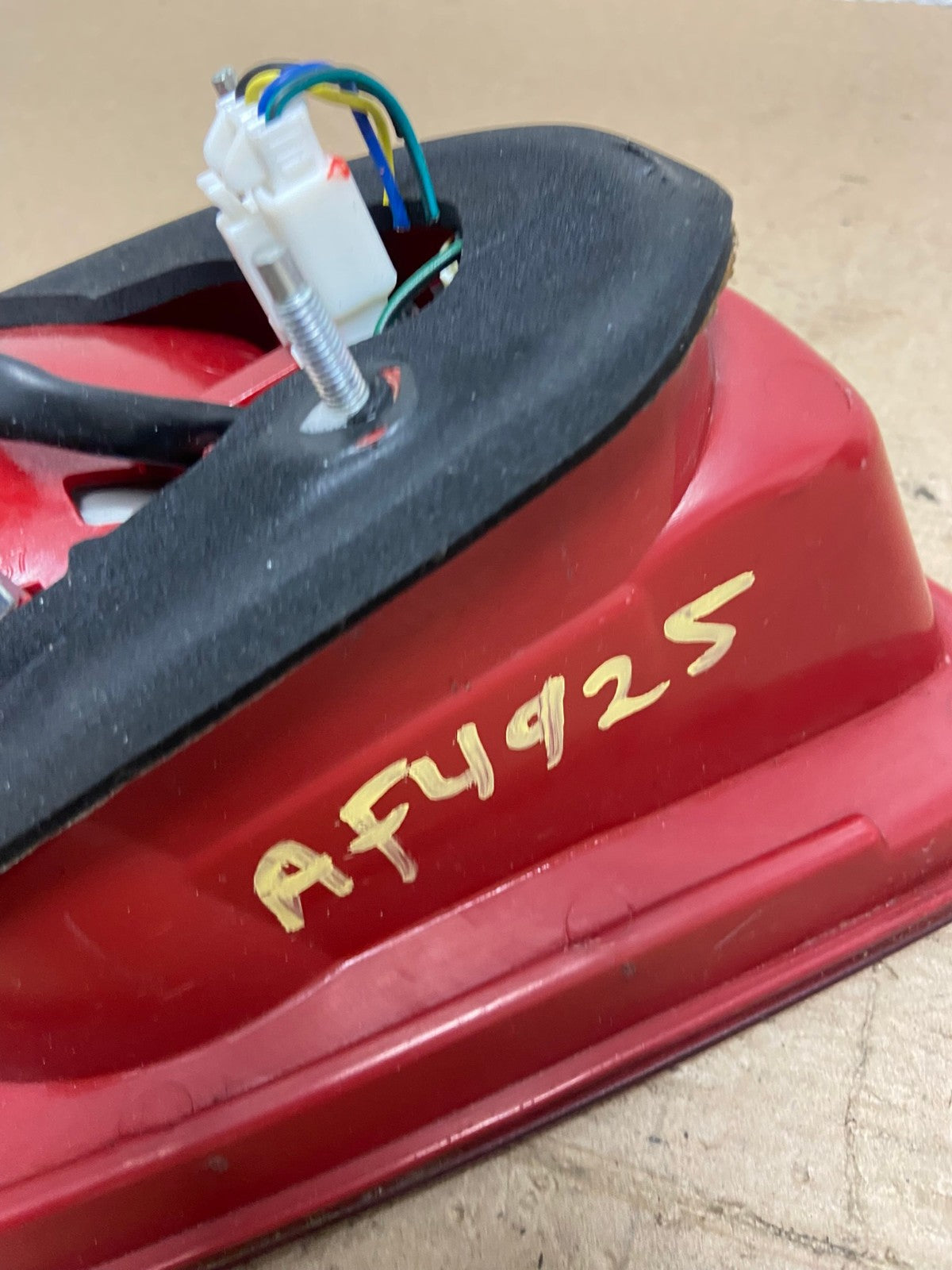 2007 2008 2009 Hyundai Santa Fe Right Passenger Tail Light Inner AF4925 LK6