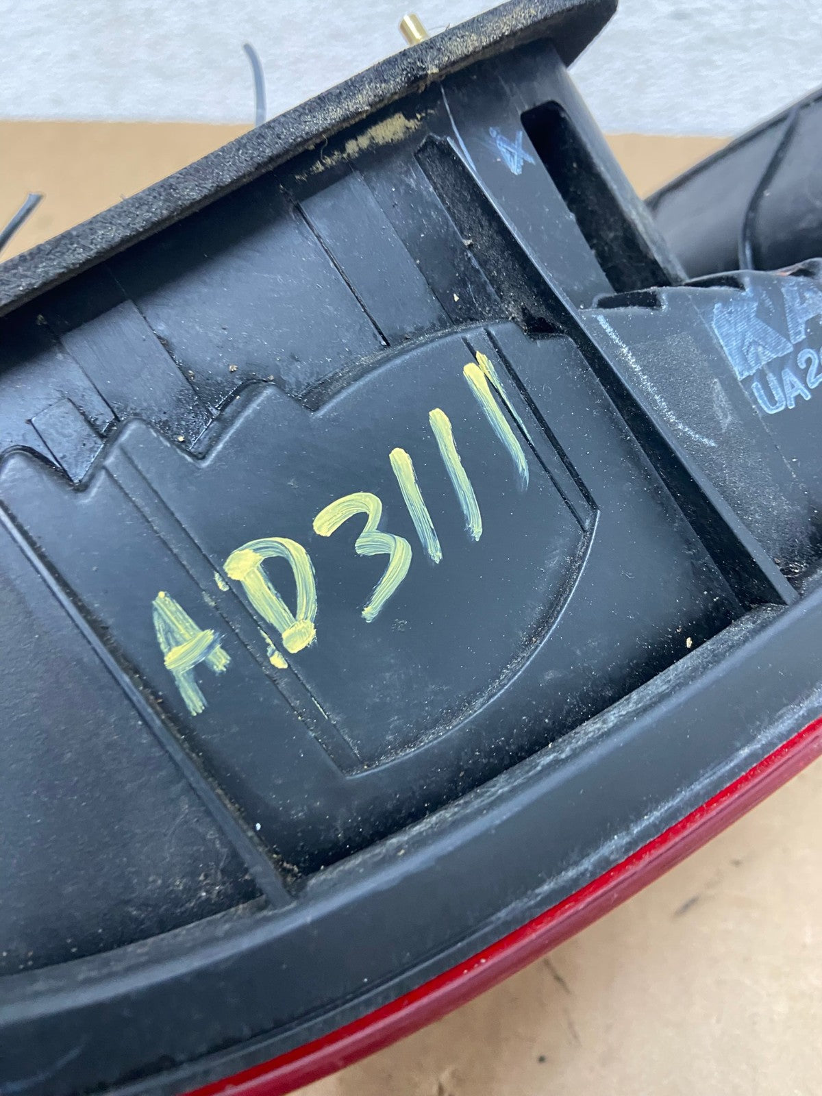 2001 to 2002 Honda Accord Sedan 4door Right Passenger Tail Light AD3111 LK6
